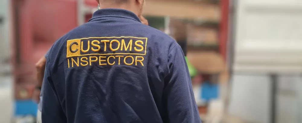 How to Avoid Delays in International Shipments: Risk Management Strategies